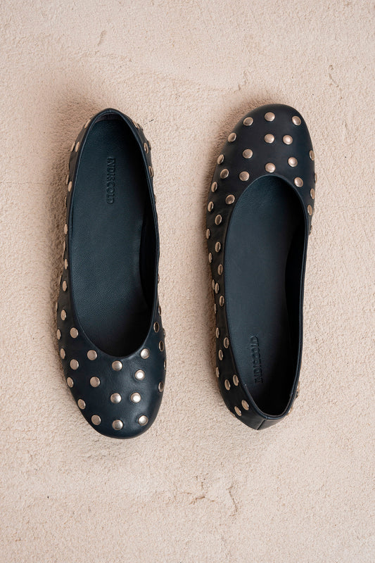 FLAT BALLERINA STUDS