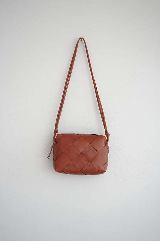 LEATHER BOX CROSSBODY BAG