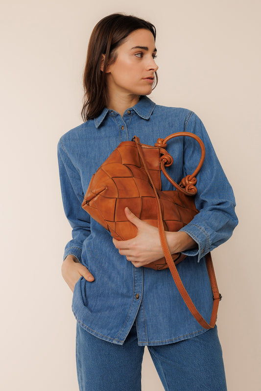 HOBO KNOTTED HANDLE BAG