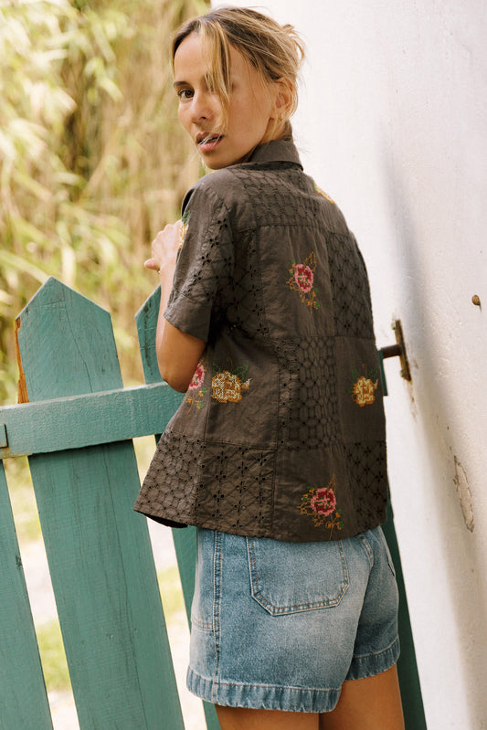 EMBROIDERED PATCH SHIRT