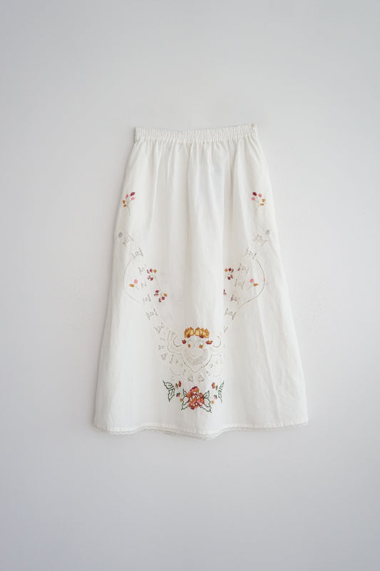 [CL] CROSS-STITCH SKIRT