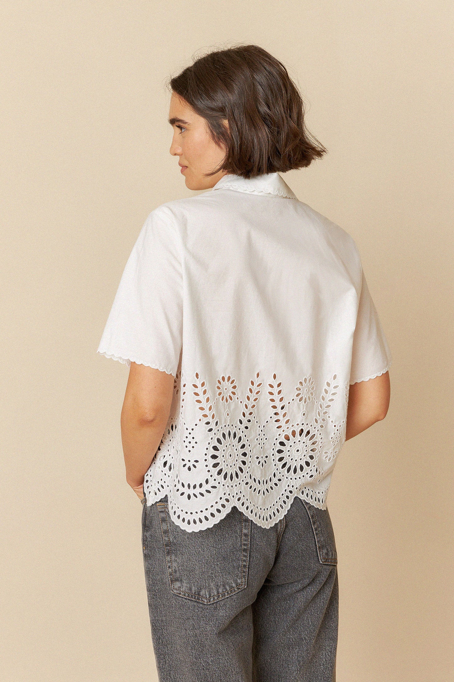 [CL] POPLIN EMBROIDERED SHIRT
