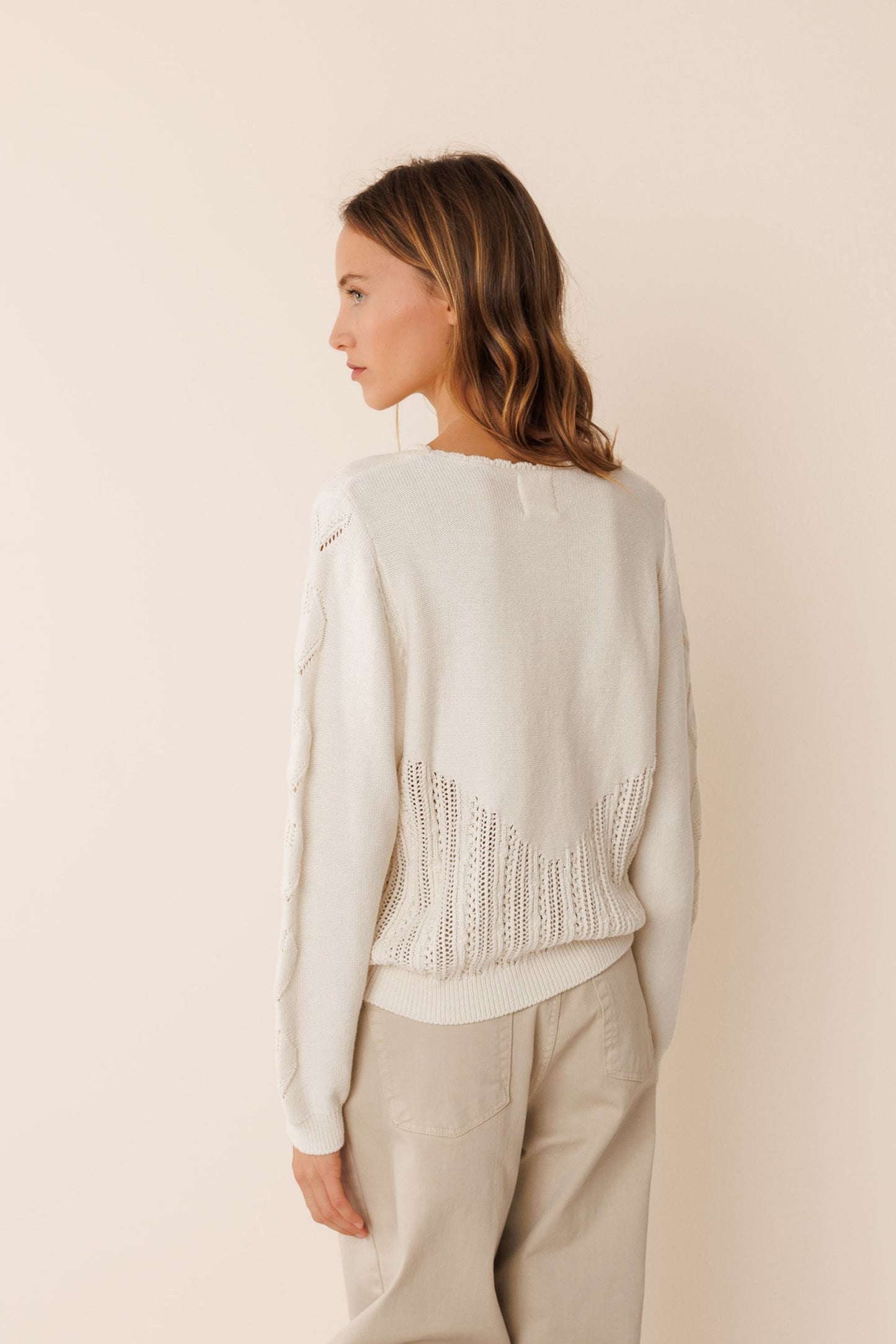 [CL] CROCHET EFFECT SWEATER
