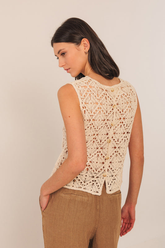 BUTTON-UP CROCHET TOP