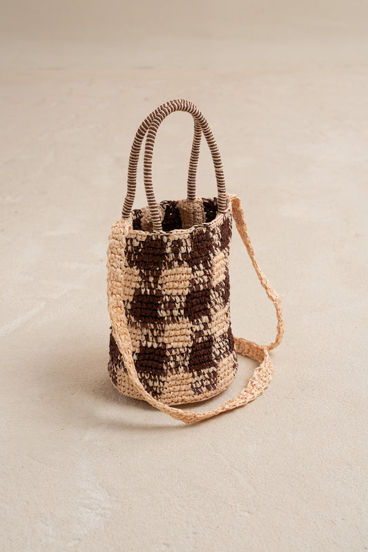 RAFFIA BUCKET BAG