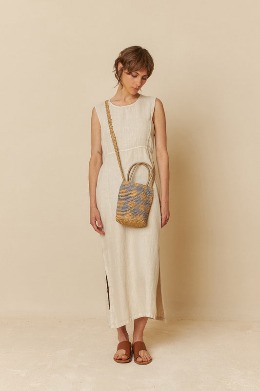RAFFIA BUCKET BAG