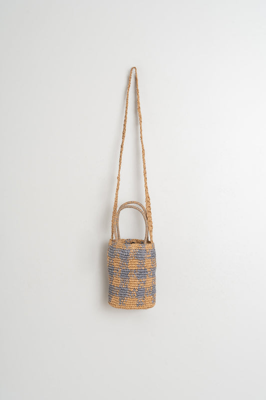 RAFFIA BUCKET BAG