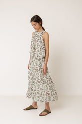 SLEEVELESS FLOWER TOP