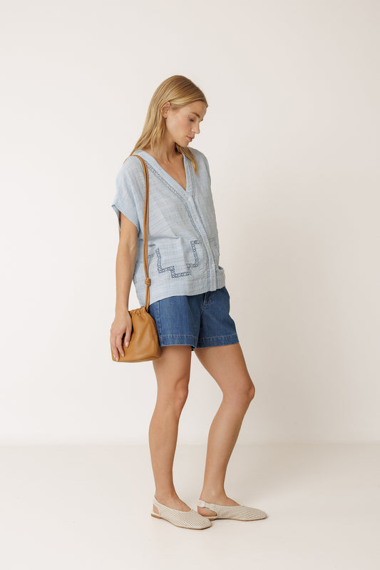 INSET-LACE SHIRT 3