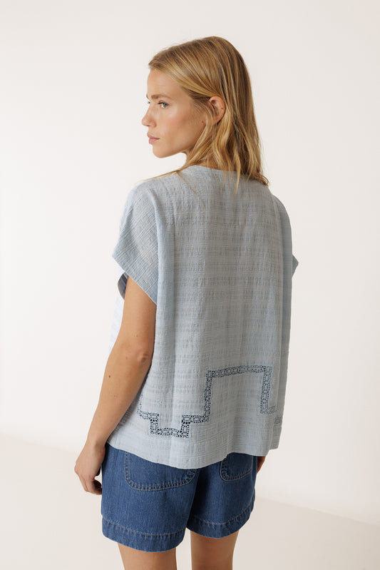INSET-LACE SHIRT 5