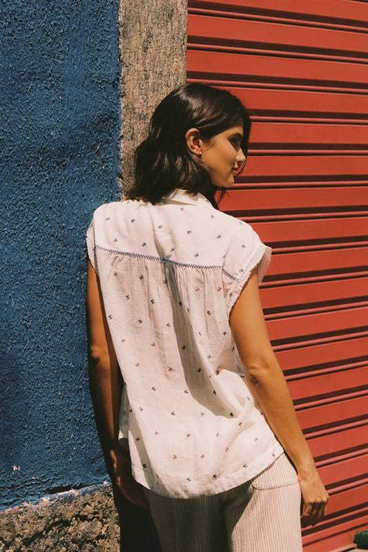 FLORAL EMBROIDERED SHIRT 2