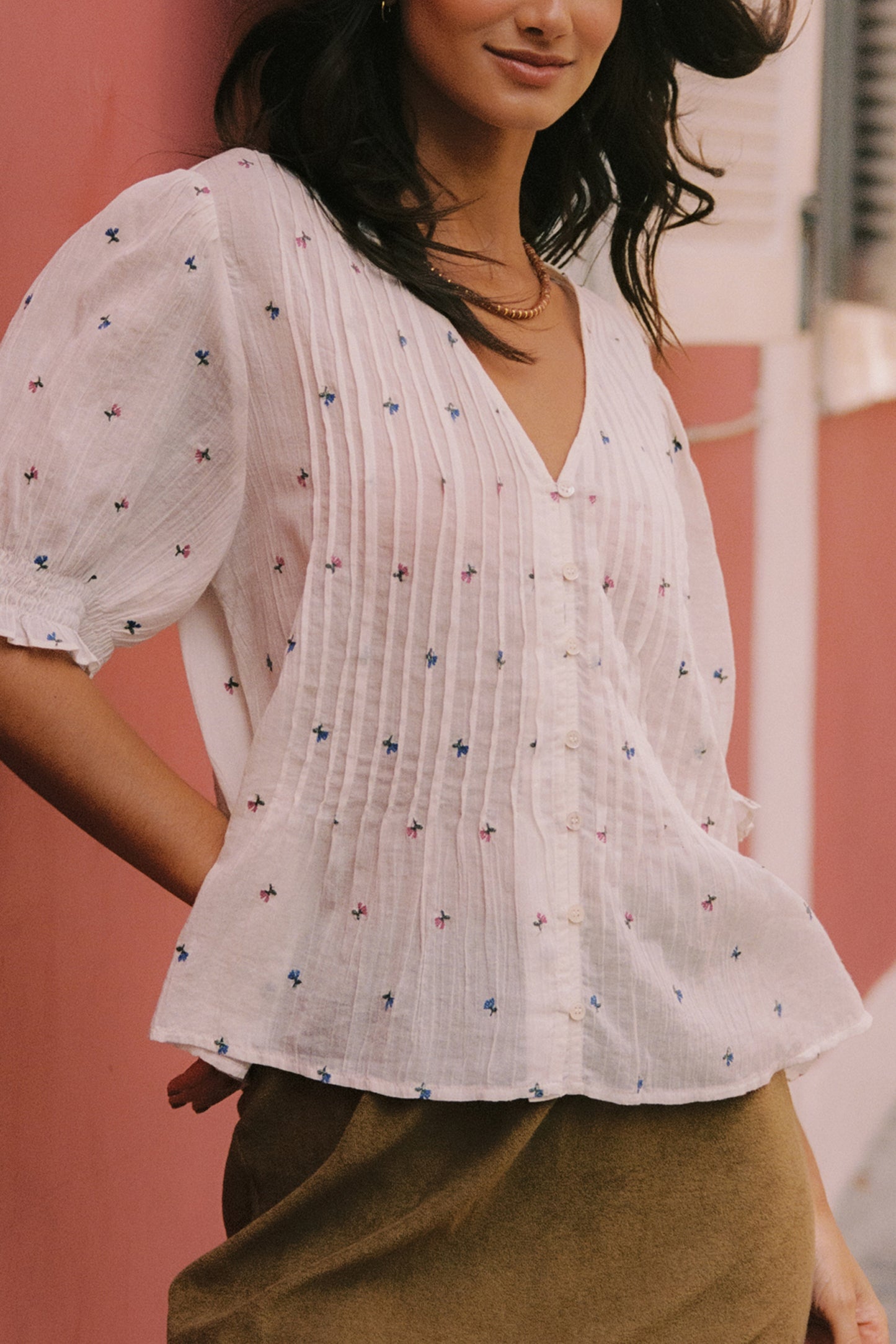 ROMANTIC FLORAL EMBROIDERED SHIRT