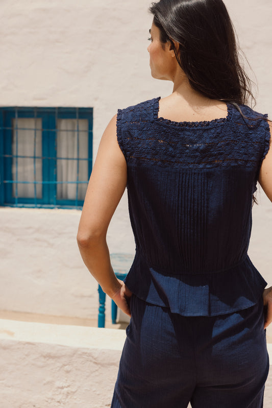 LACE-TRIMMED CROCHET SHIRT 4