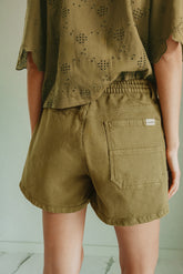 ELASTIC-WAISTBAND DRAWSTRING SHORT