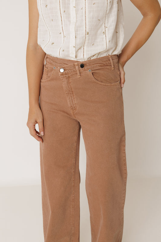 CROSSED-WAISTBAND PANT 4