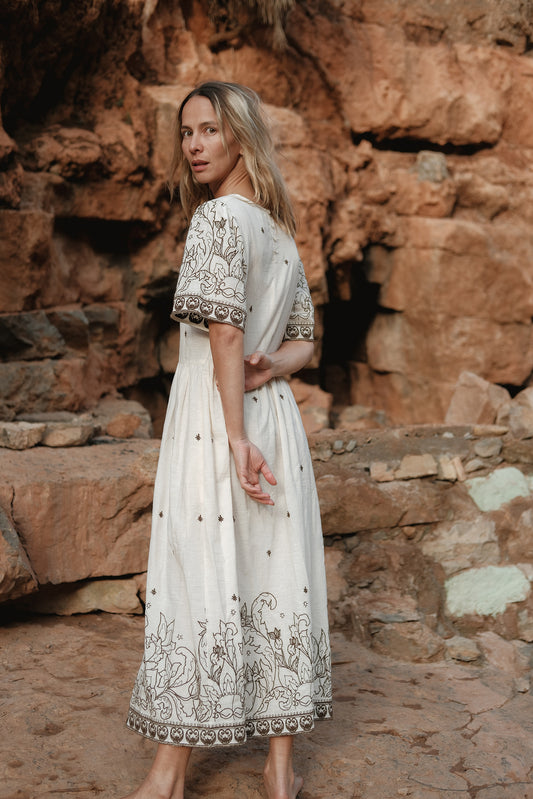 EMBROIDERED DRESS 2