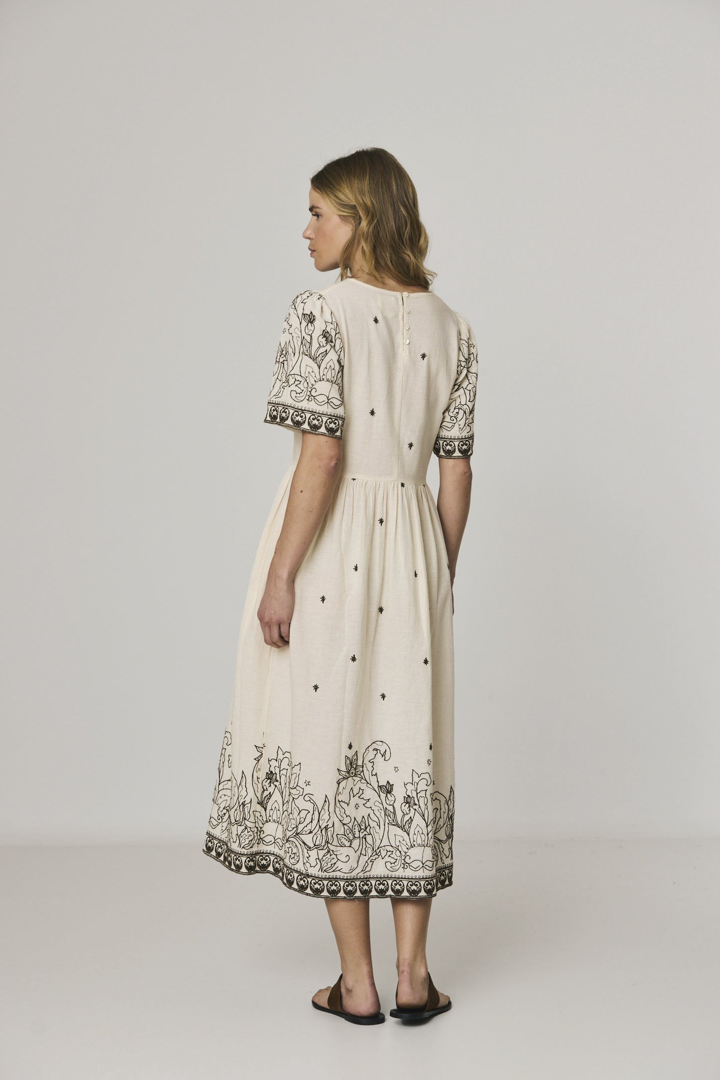 EMBROIDERED DRESS