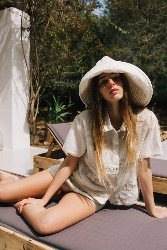 FLORAL EMBROIDERED SHIRT 2