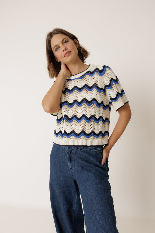 ZIG-ZAG CROCHET SWEATER 1