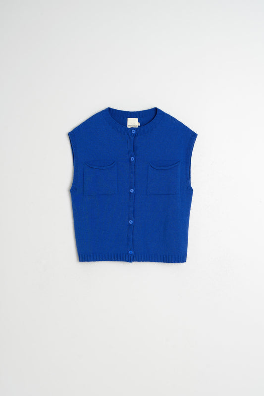 BOXY VEST WITH POCKETS 4