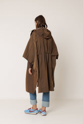 WATERPROOF RAINCOAT / CAPE