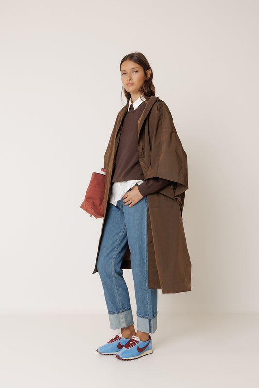 WATERPROOF RAINCOAT / CAPE 4