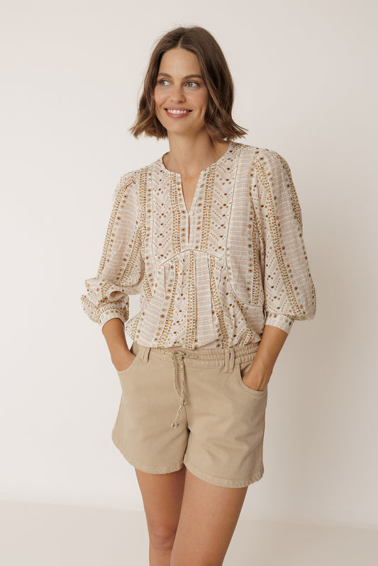 HEMSTITCH-DETAILS BLOUSE 1
