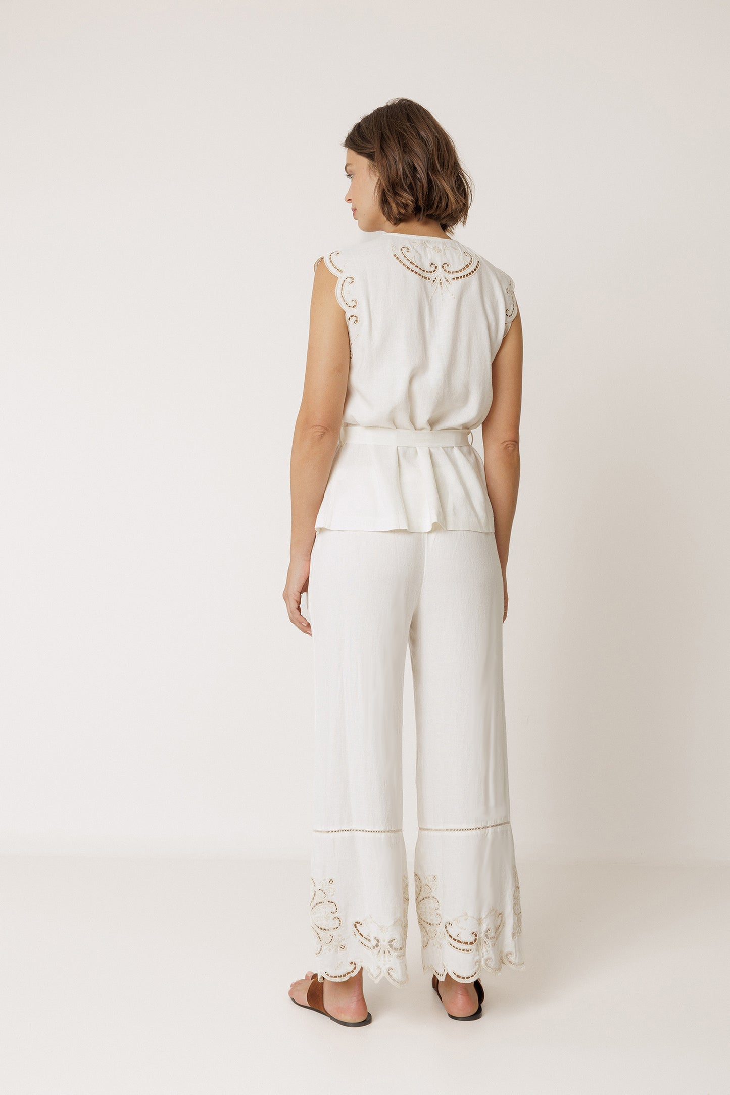 EMBROIDERED-HEM PANT