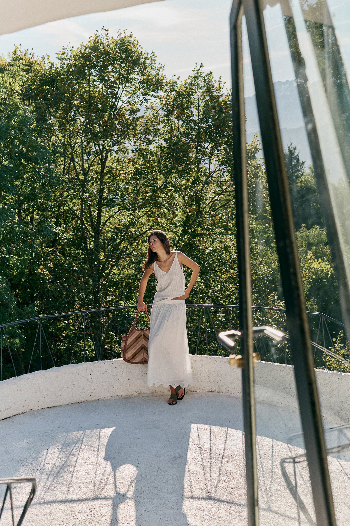 EMBROIDERED MIDI SKIRT