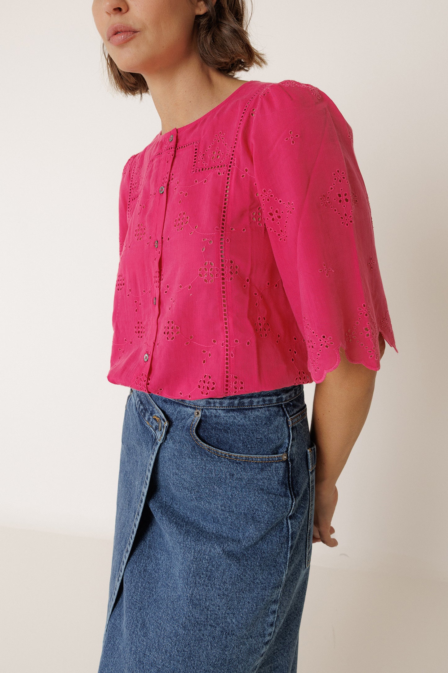 BOXY SHIRT WITH SCHIFFLI EMBROIDERY