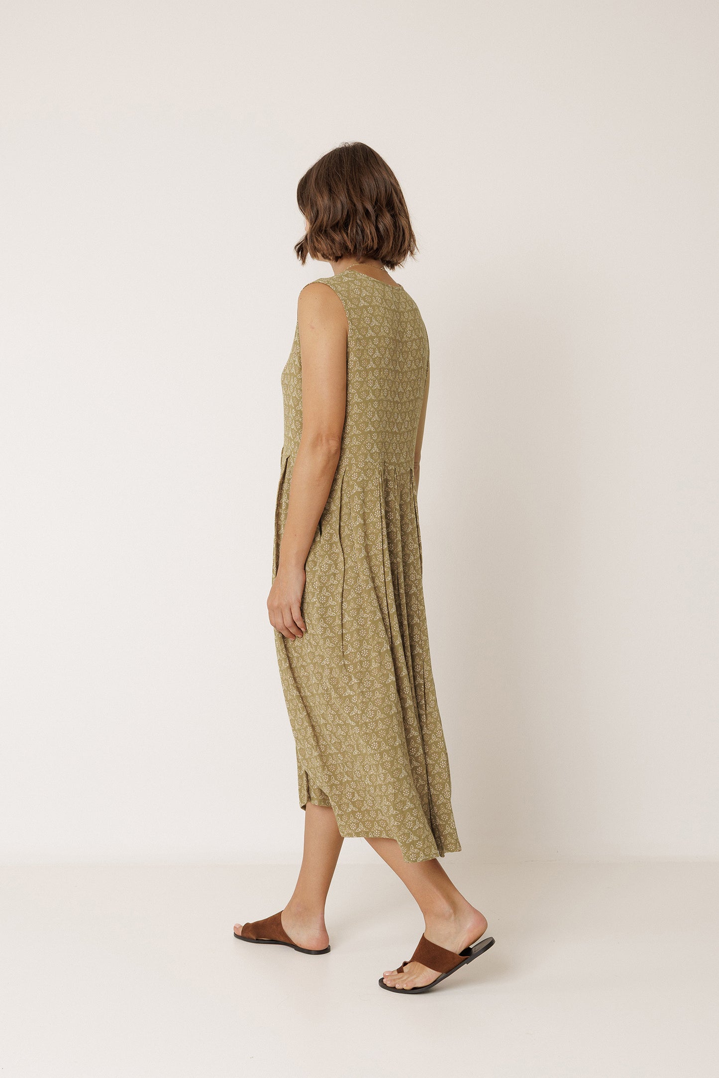 MULTIPOSITION BLOCK-PRINT DRESS