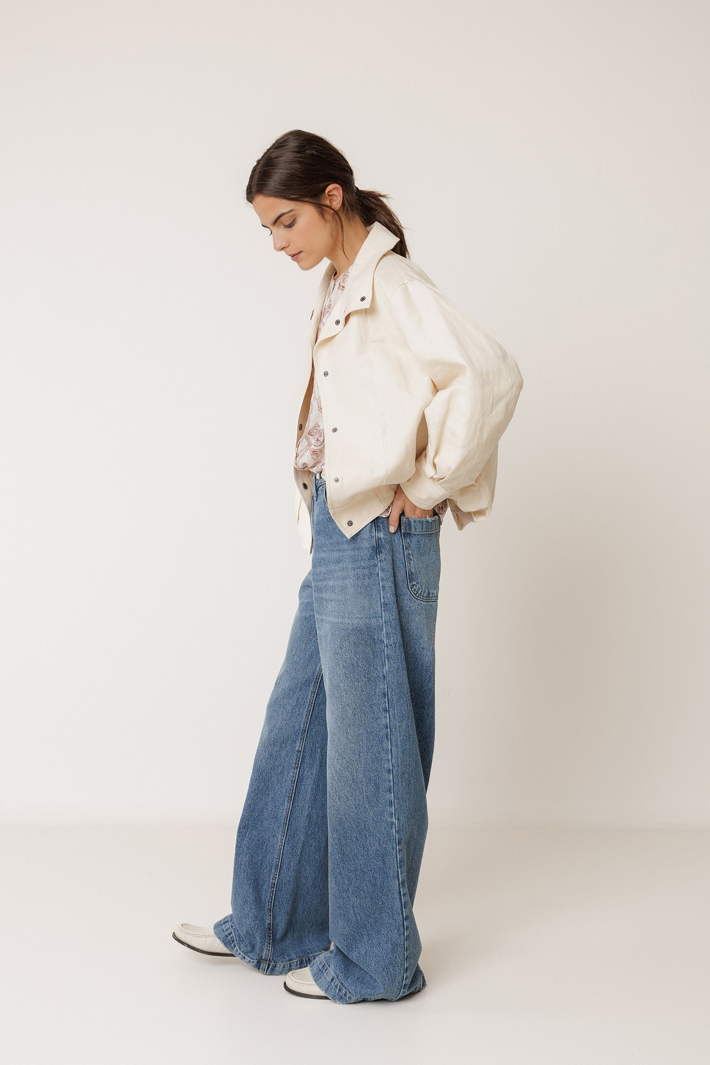 COTTON LINEN BOMBER