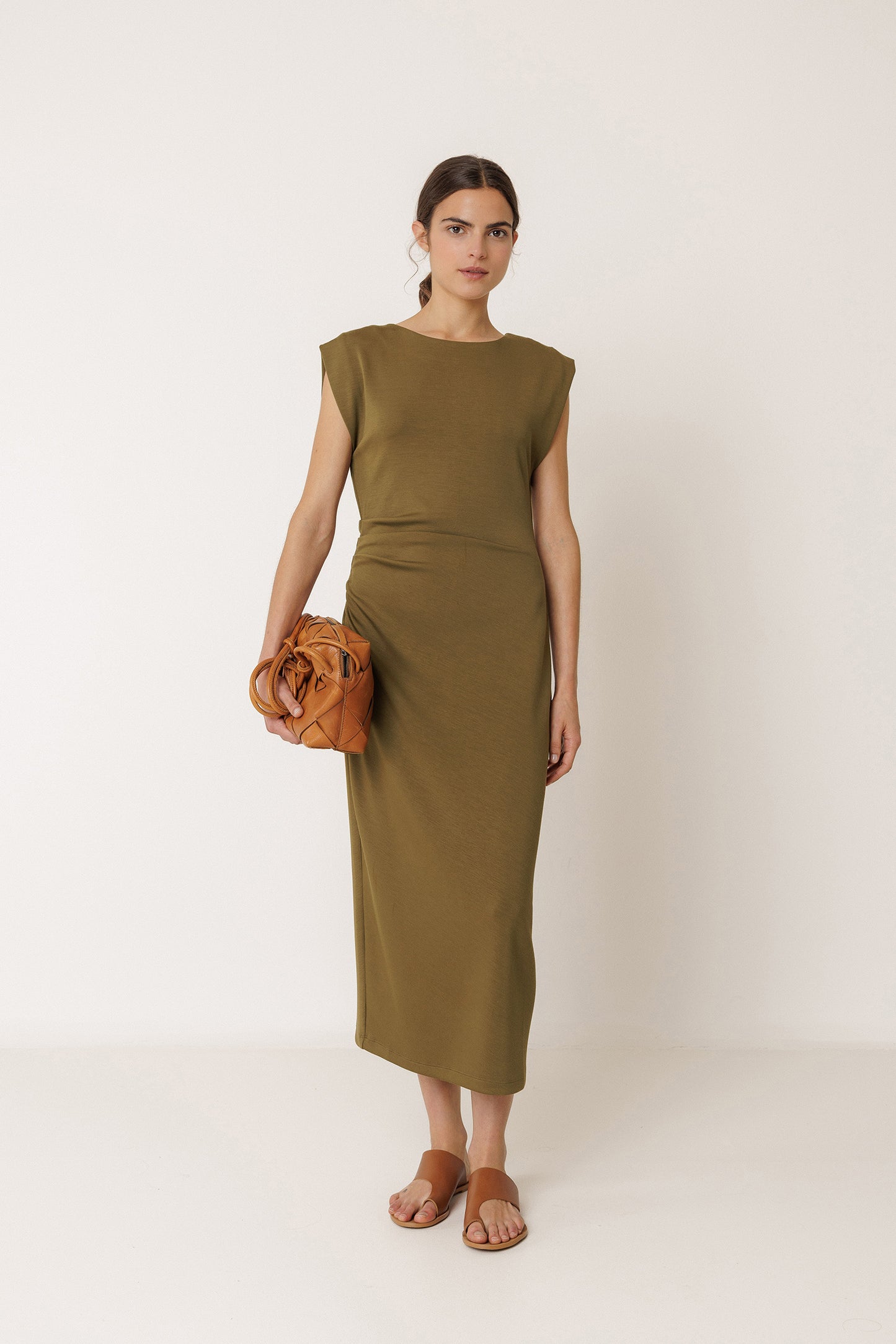 FITTED PLEATED DRESS