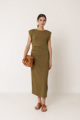 FITTED PLEATED DRESS