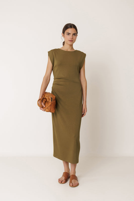 FITTED PLEATED DRESS 1