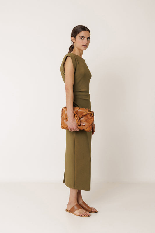 FITTED PLEATED DRESS 3