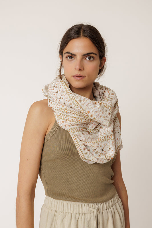 ETHNIC-PRINT SCARF 2