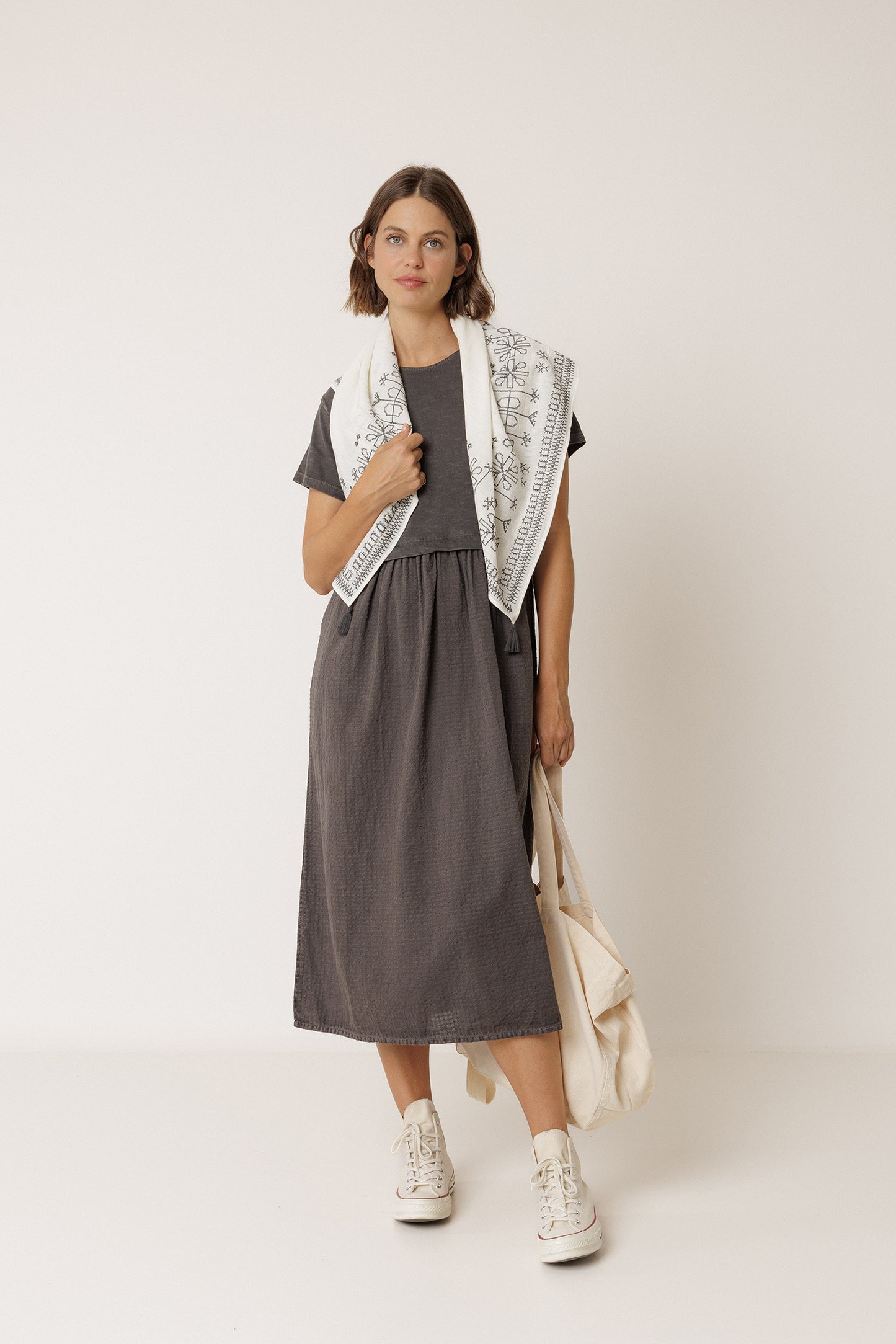 ETHNIC-EMBROIDERY SCARF