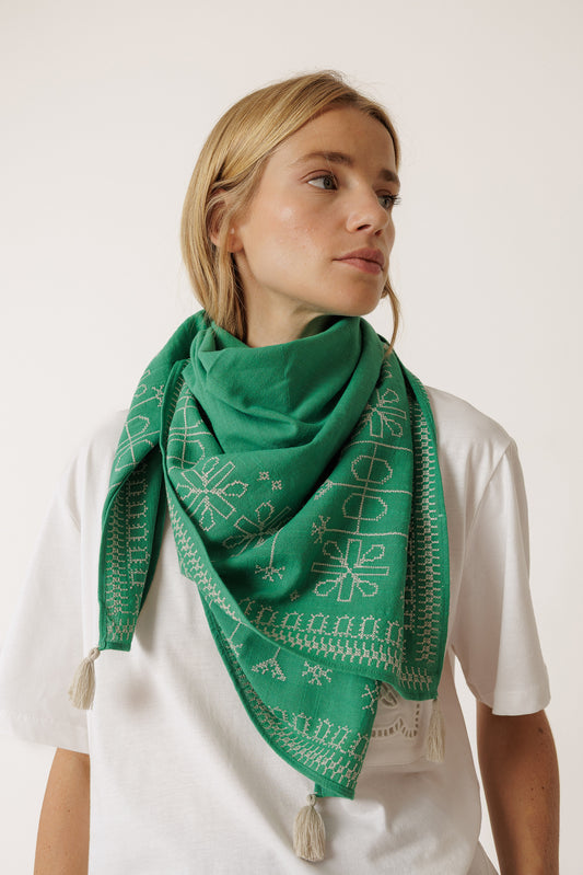 ETHNIC-EMBROIDERY SCARF 2