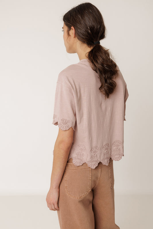 BOXY EMBROIDERED TEE 3