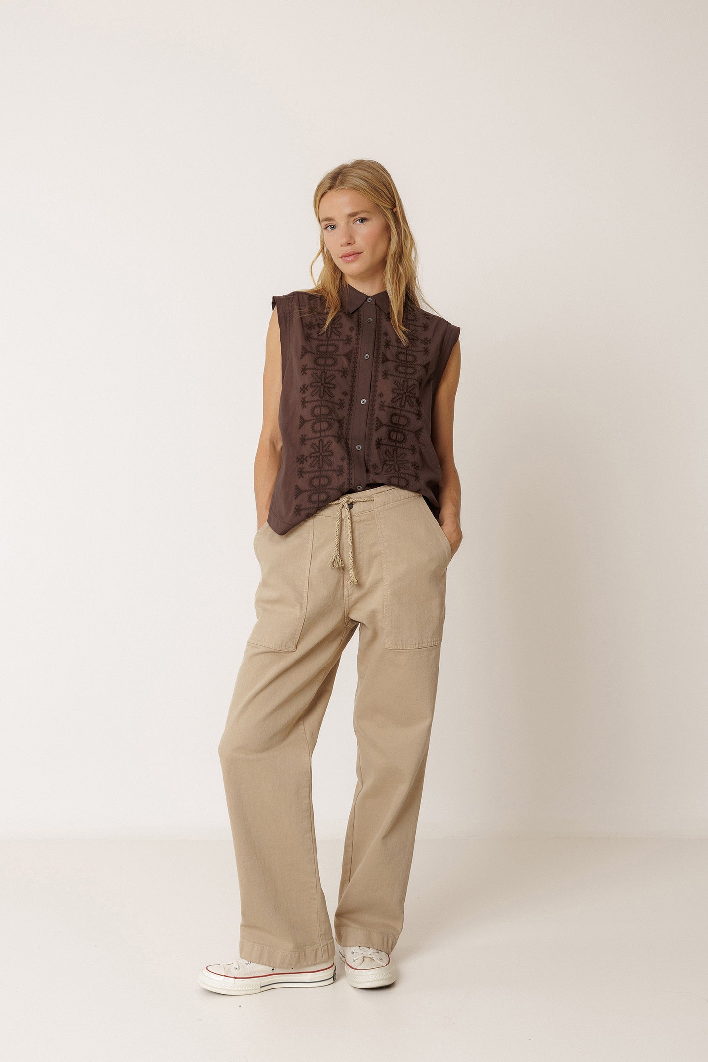 COMBINATION EMBROIDERED TEE