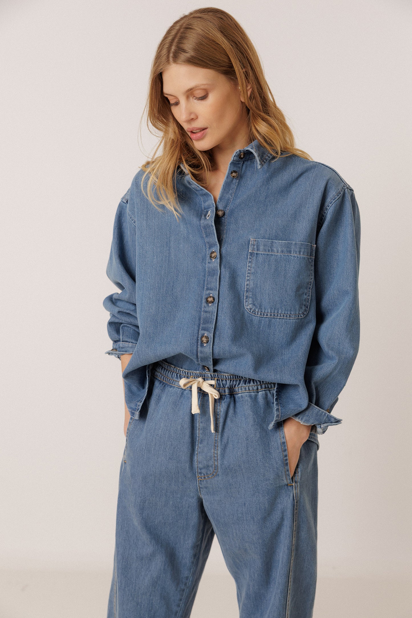 3/4-SLEEVE DENIM SHIRT